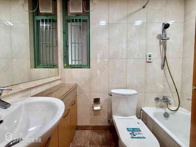 Sai Ying Pun - Bon-Point 37