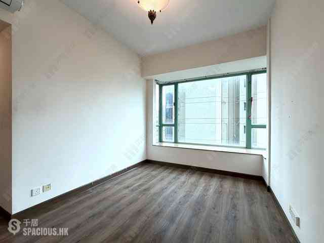 Sai Ying Pun - Bon-Point 21