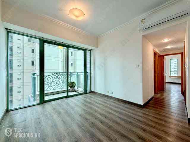Sai Ying Pun - Bon-Point 03