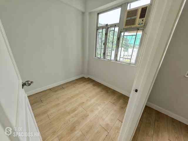 Quarry Bay - Kiu Ying Building 08