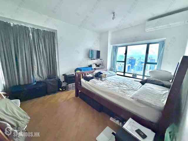 Mid Levels West - 80 Robinson Road 04