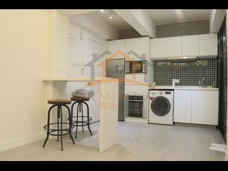 Wan Chai - Shu Fat Building 02
