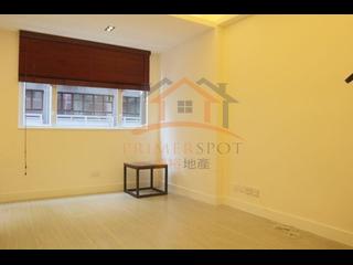 Wan Chai - Shu Fat Building 07