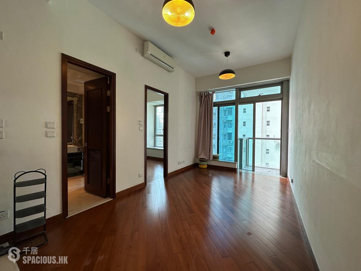 Wan Chai - The Avenue Phase 2 Block 2 01