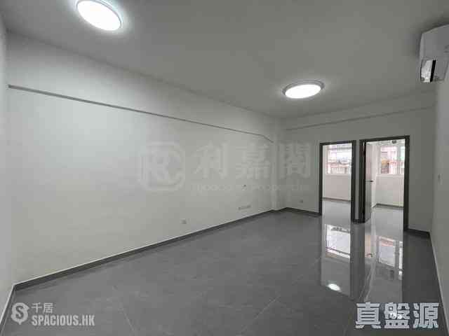 North Point - Coronet Court 02