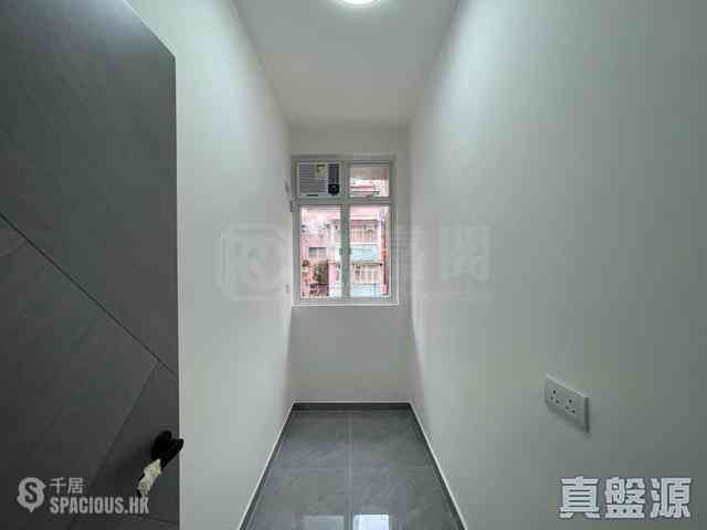 North Point - Coronet Court 04