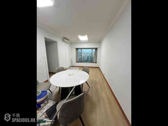 West Kowloon - Sorrento Phase 1 Block 3 02