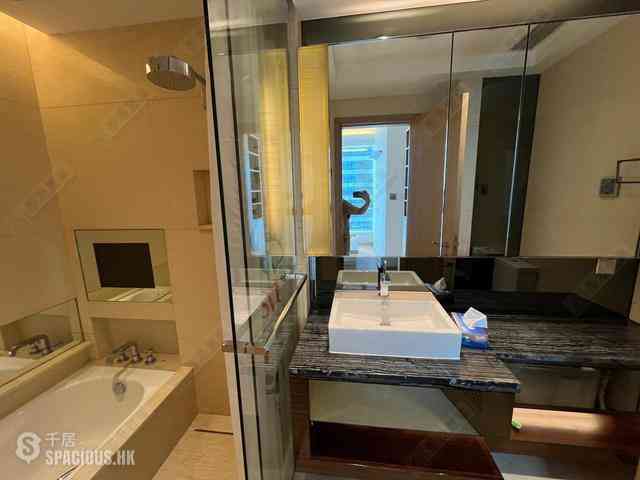 West Kowloon - The Cullinan (Tower 21 Zone 3 Royal Sky) 07