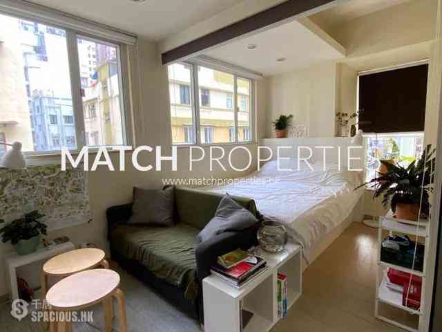 Poho - 176-178, Hollywood Road 01