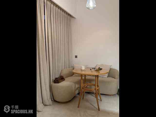 Shek Tong Tsui - Eight South Lane 05