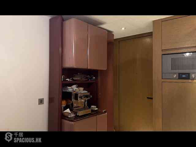Shek Tong Tsui - Eight South Lane 06