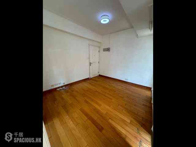 Mong Kok - Grandview Building 02