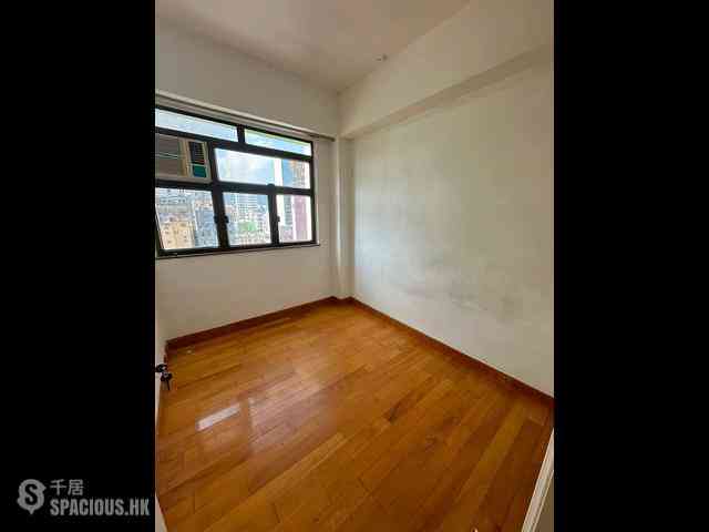 Mong Kok - Grandview Building 03