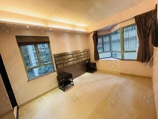 Mid Levels Central - Goldwin Heights 05