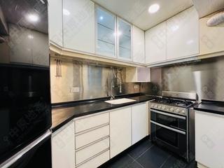 Mid Levels Central - Goldwin Heights 07