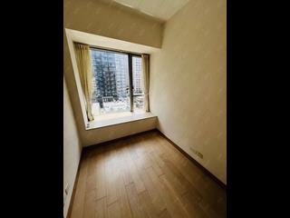 Sai Ying Pun - Island Crest 04