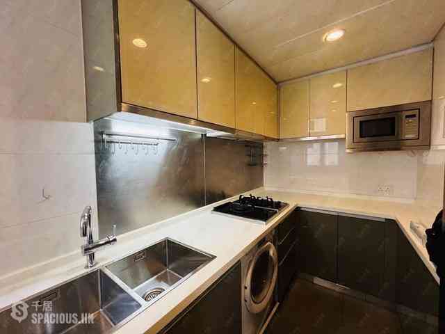 Sai Ying Pun - Island Crest 06