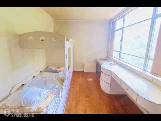 Pok Fu Lam - Baguio Villa 03