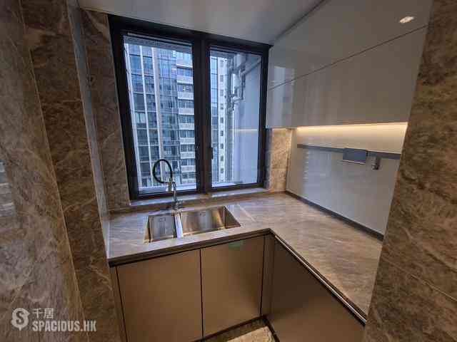 Wong Chuk Hang - The Southside Phase 3C Blue Coast II Tower 3 05