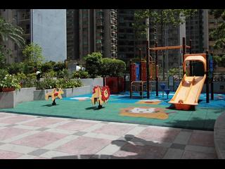 Mid Levels Central - Winsome Park 19