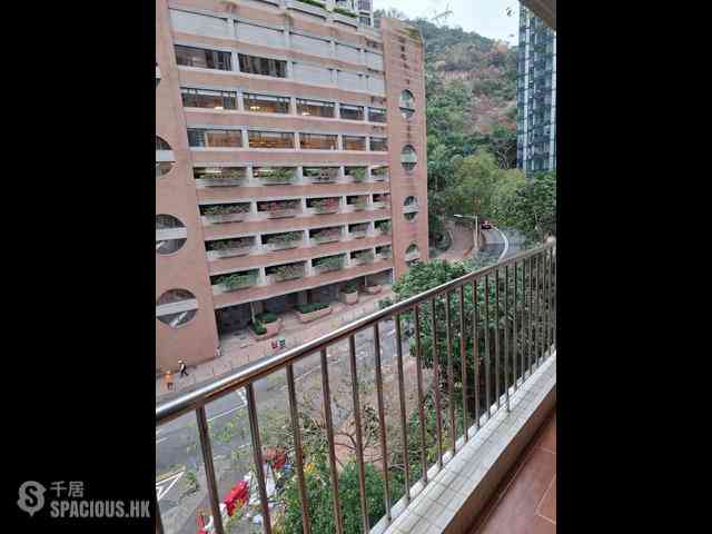 Wan Chai - Phoenix Court Block 5 02
