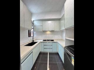 Shek Tong Tsui - The Belcher's Phase 1 Block 1 05