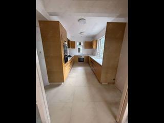 Mid Levels West - Villa Veneto 11