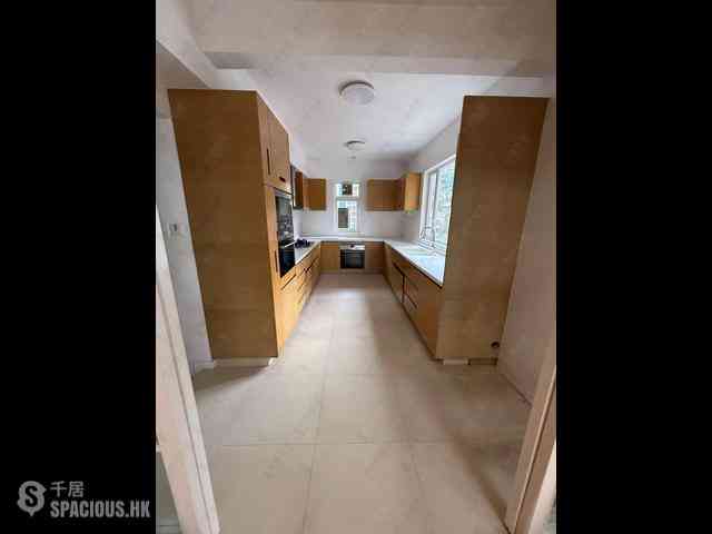 Mid Levels West - Villa Veneto 11