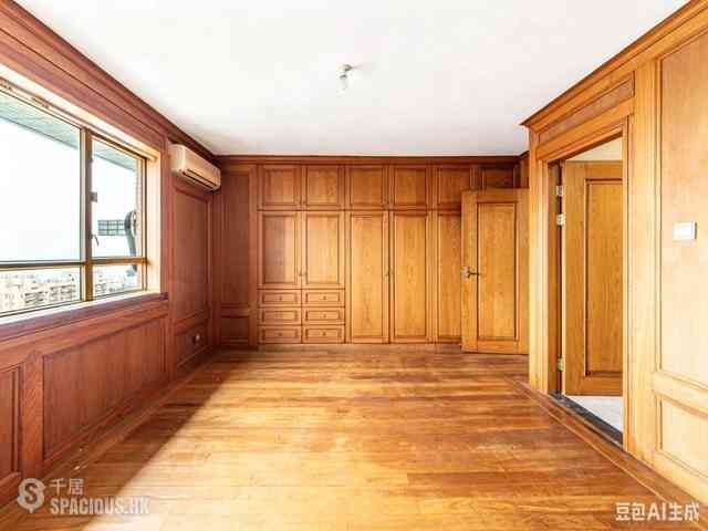 Pok Fu Lam - Baguio Villa Block 22 11