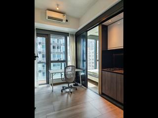 Sai Ying Pun - Two・Artlane 03