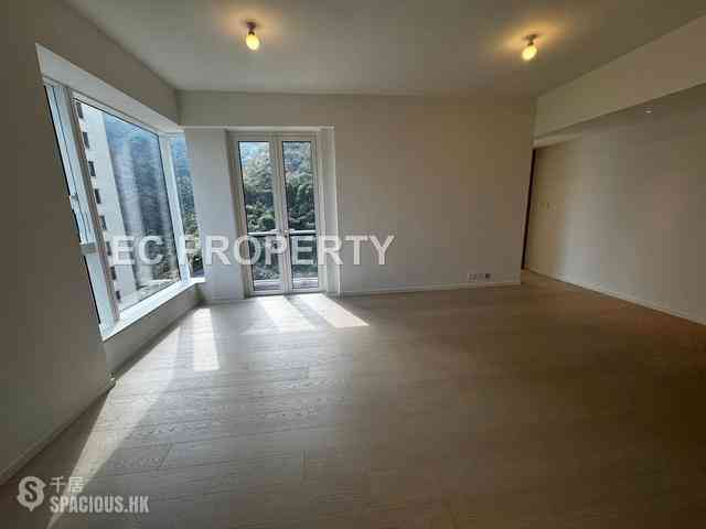 Wan Chai - 33 Kennedy Road 02