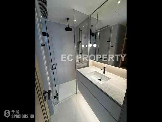 Wan Chai - 33 Kennedy Road 05