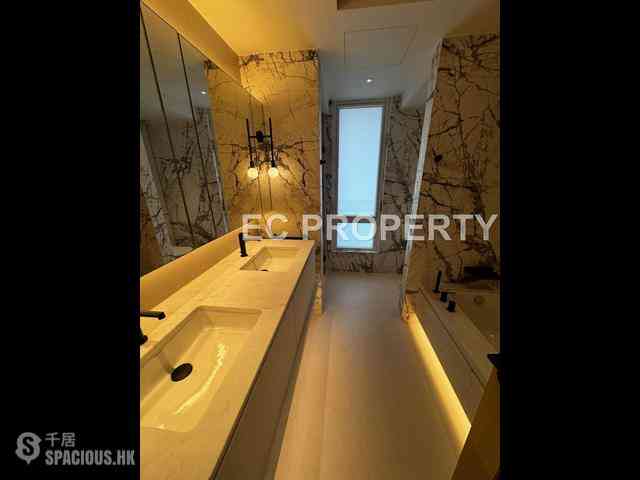 Wan Chai - 33 Kennedy Road 08