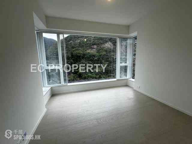 Wan Chai - 33 Kennedy Road 09