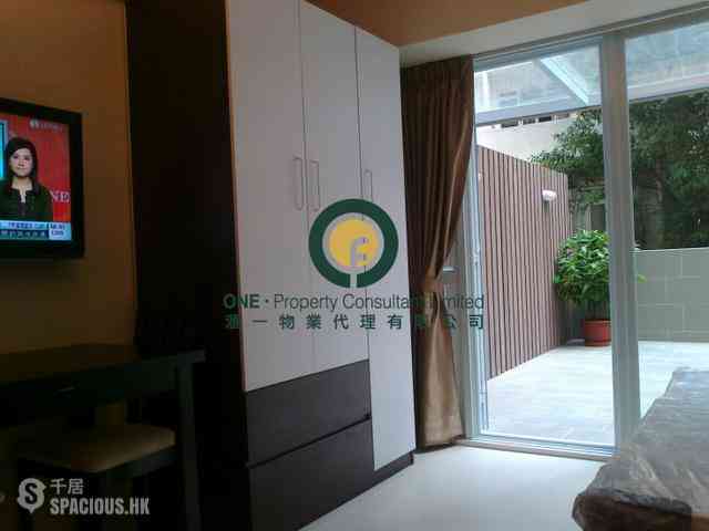 Sai Ying Pun - Wing Lee Building 03