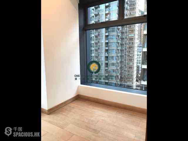 Sai Ying Pun - High Park 99 06