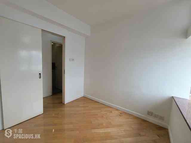 Causeway Bay - Elizabeth House 15