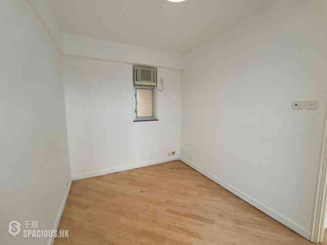 Causeway Bay - Elizabeth House 16