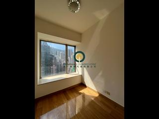Sai Ying Pun - Island Crest 07