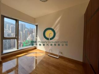 Sai Ying Pun - Island Crest 09