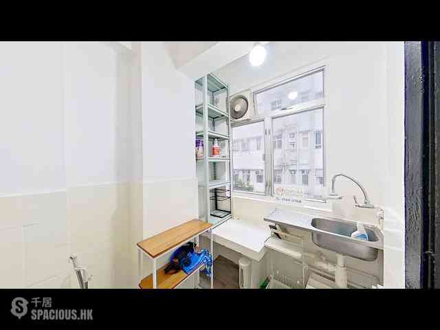 Soho - Wai Yuen Building 06