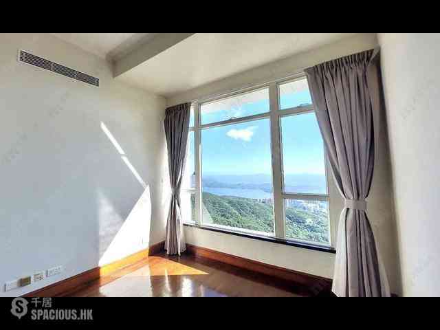 山頂 - The Mount Austin 02