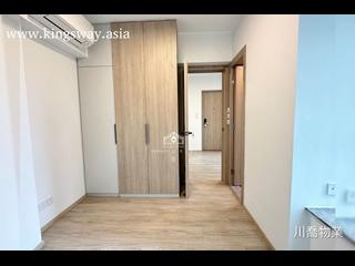 Mid Levels Central - Peach Blossom 07