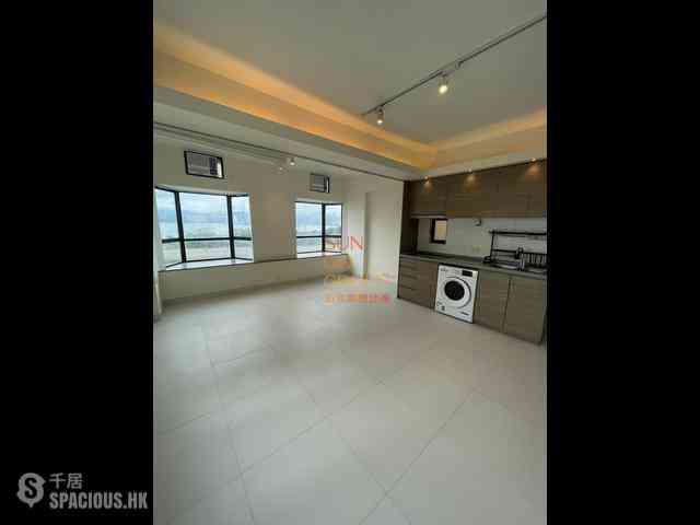Sai Ying Pun - Connaught Garden 02
