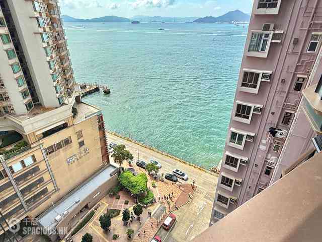 Kennedy Town - Kennedy Bay 07