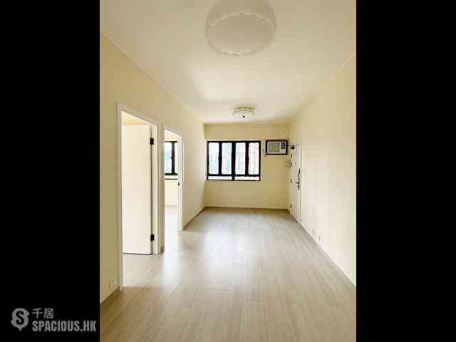 Happy Valley - Paramount Mansion 01