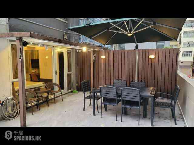 Sai Ying Pun - Wing Lee Building 01