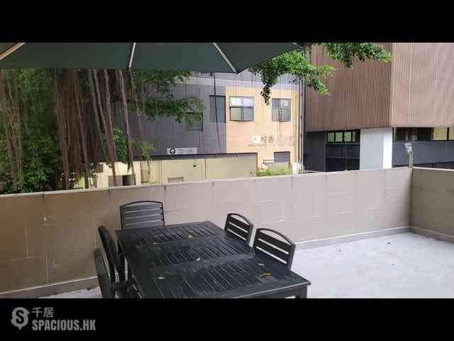 Sai Ying Pun - Wing Lee Building 02