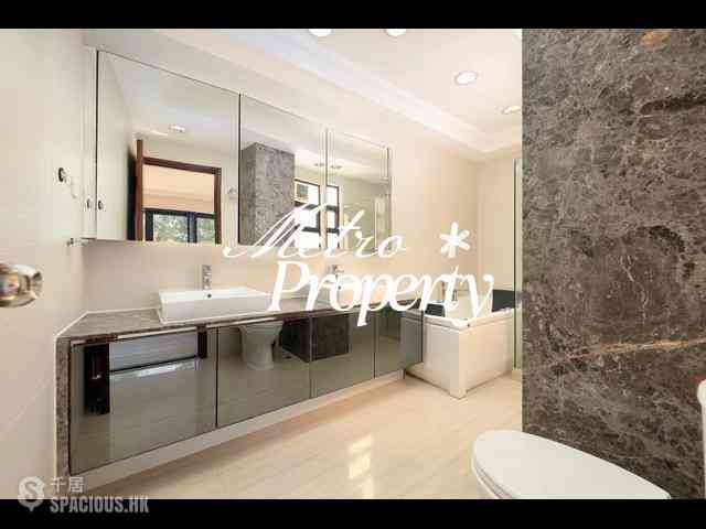 Repulse Bay - The Somerset 07