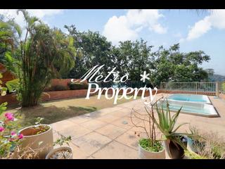 Repulse Bay - The Somerset 14